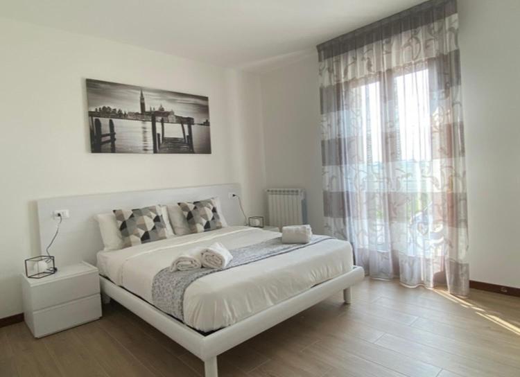 Residence Outlet Vivaldi Noventa di Piave Eksteriør billede